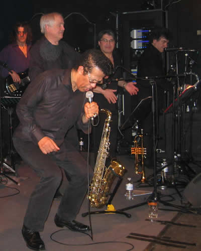 2009 - Paris Pt Journal Montparnasse - Vigon et les New Lemons - Fifi Chayeb (basse), Jean-Claude Doletina (sax), Kako Bessot (trompette), Alex Perdigon (trombone)
